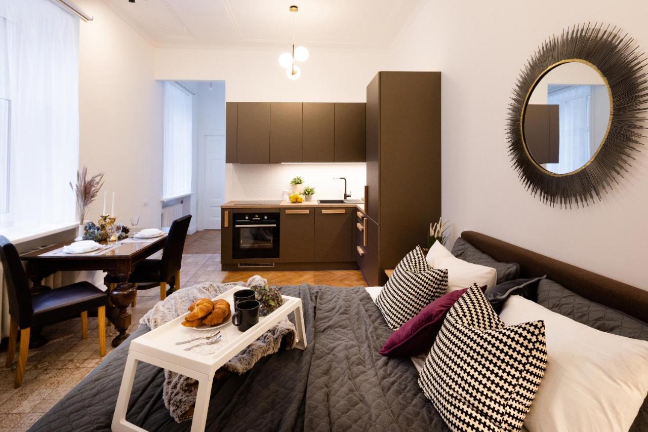 Brivibas House Design Apartments In City Center 里加 外观 照片
