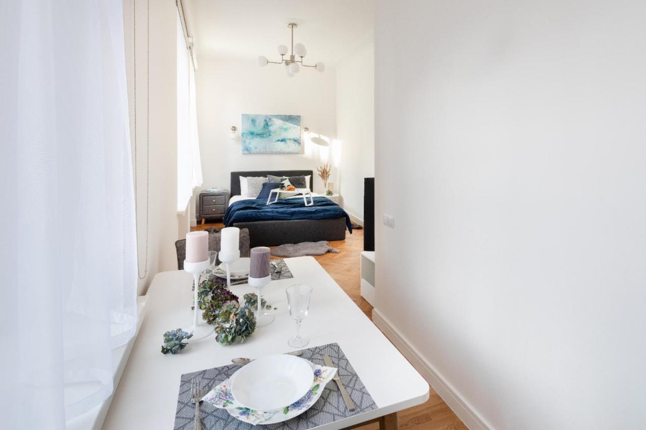 Brivibas House Design Apartments In City Center 里加 外观 照片