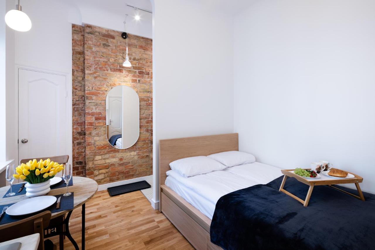 Brivibas House Design Apartments In City Center 里加 外观 照片